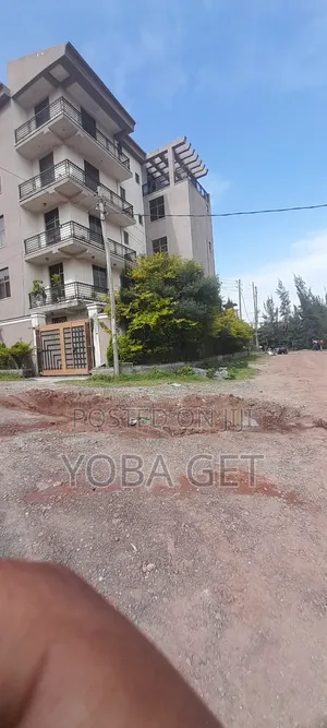 Furnished 12bdrm House in Yoba, Akaky Kaliti for sale