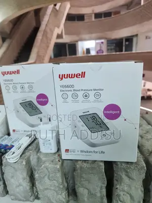 Yuwell Model Ye660d Digital Blood Pressuer Monitor痛哭digital Bp Monitor