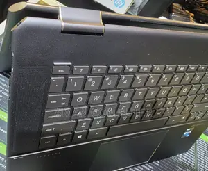 New Laptop HP Spectre 16GB Intel Core I7 SSD 1T