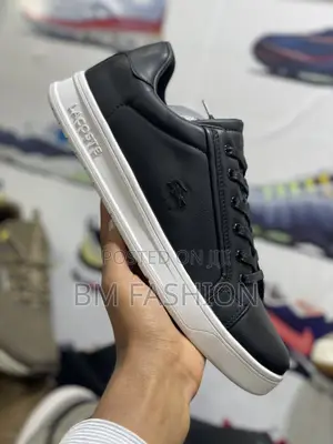 Lacoste Flat Men’S Casual Black and White Shoes