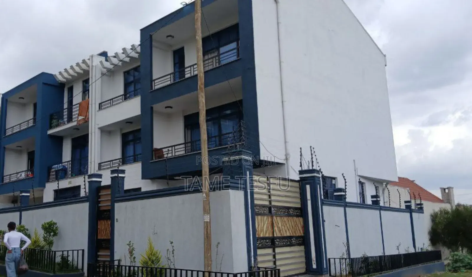 Furnished 6bdrm House in ሰሚት, Bole for sale