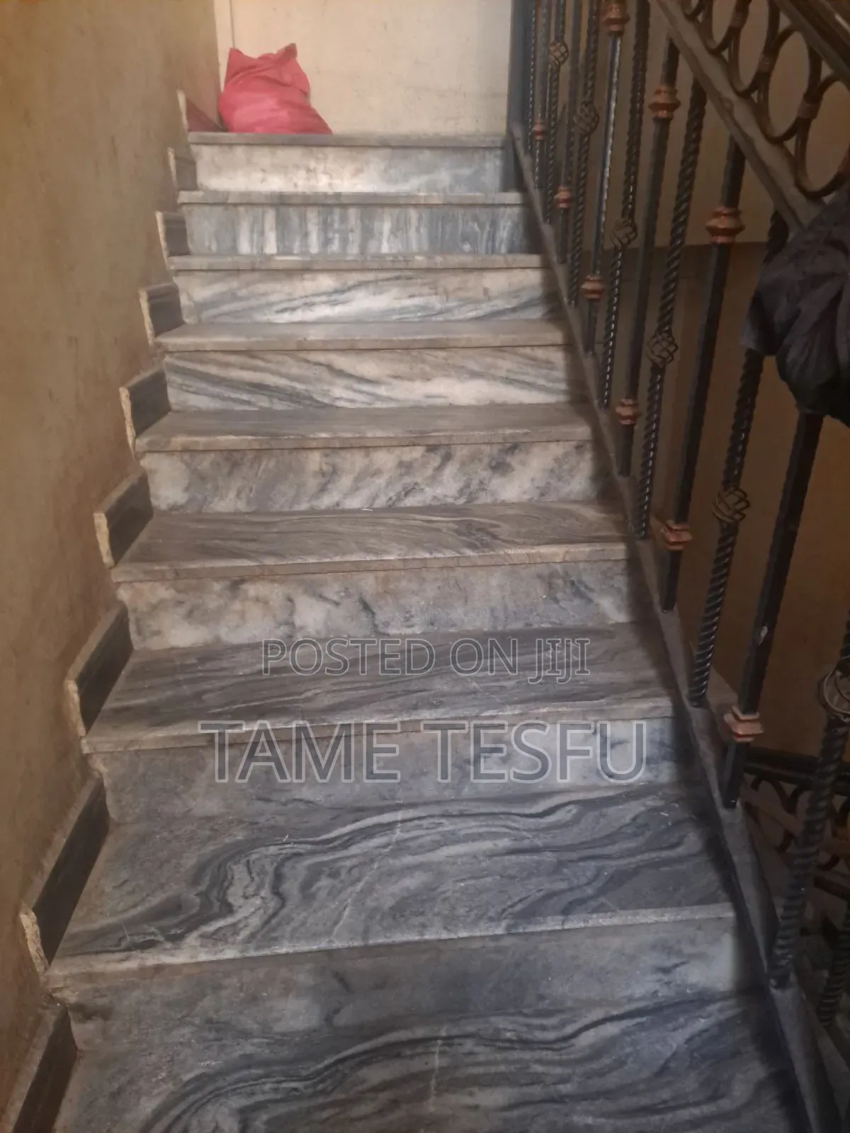 Furnished 6bdrm House in Garment, Bole for sale