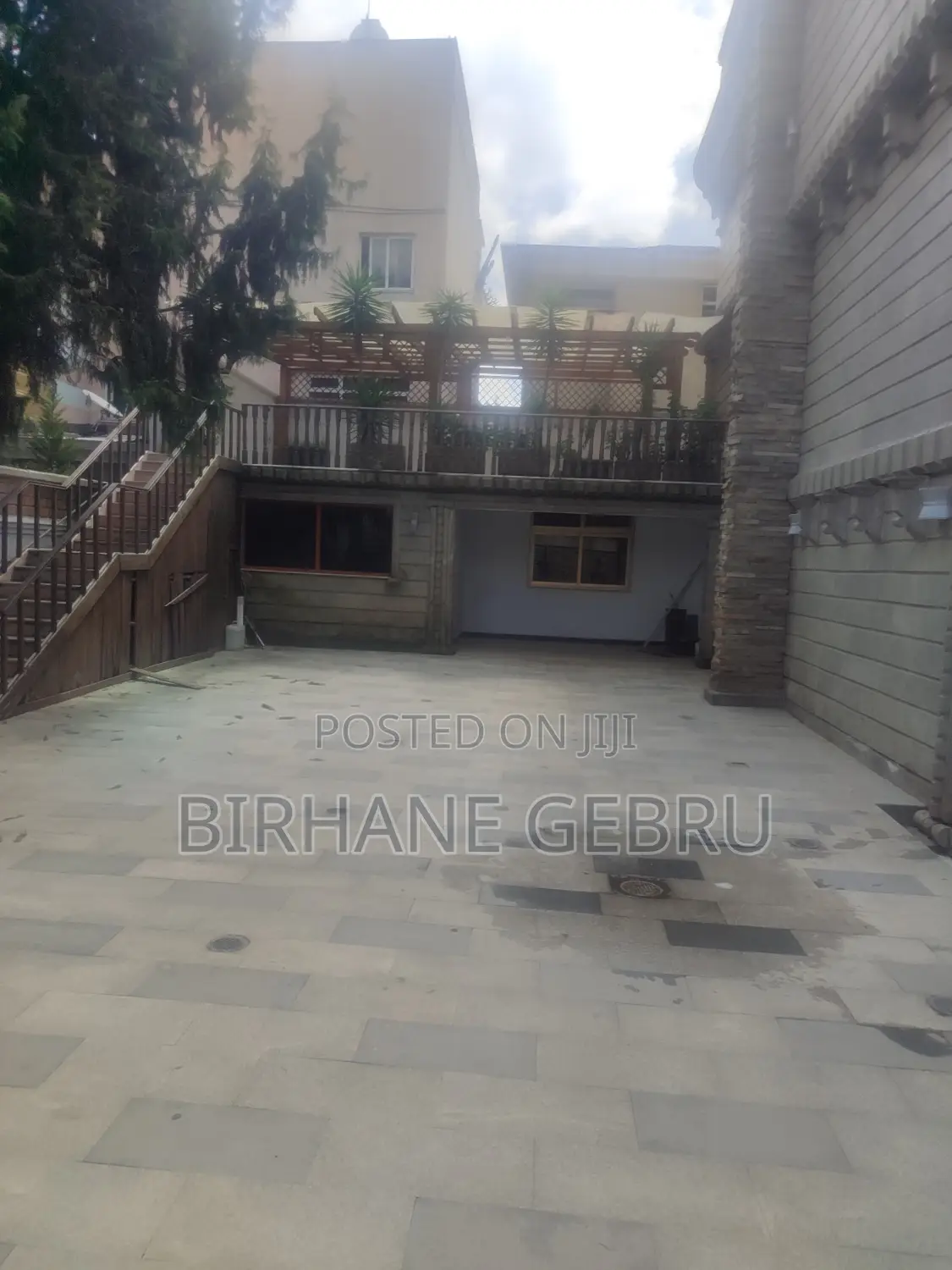 G+2 House Rent for Office or Living