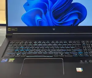 New Laptop Acer Predator Helios 300 16GB Intel Core i9 SSD 512GB