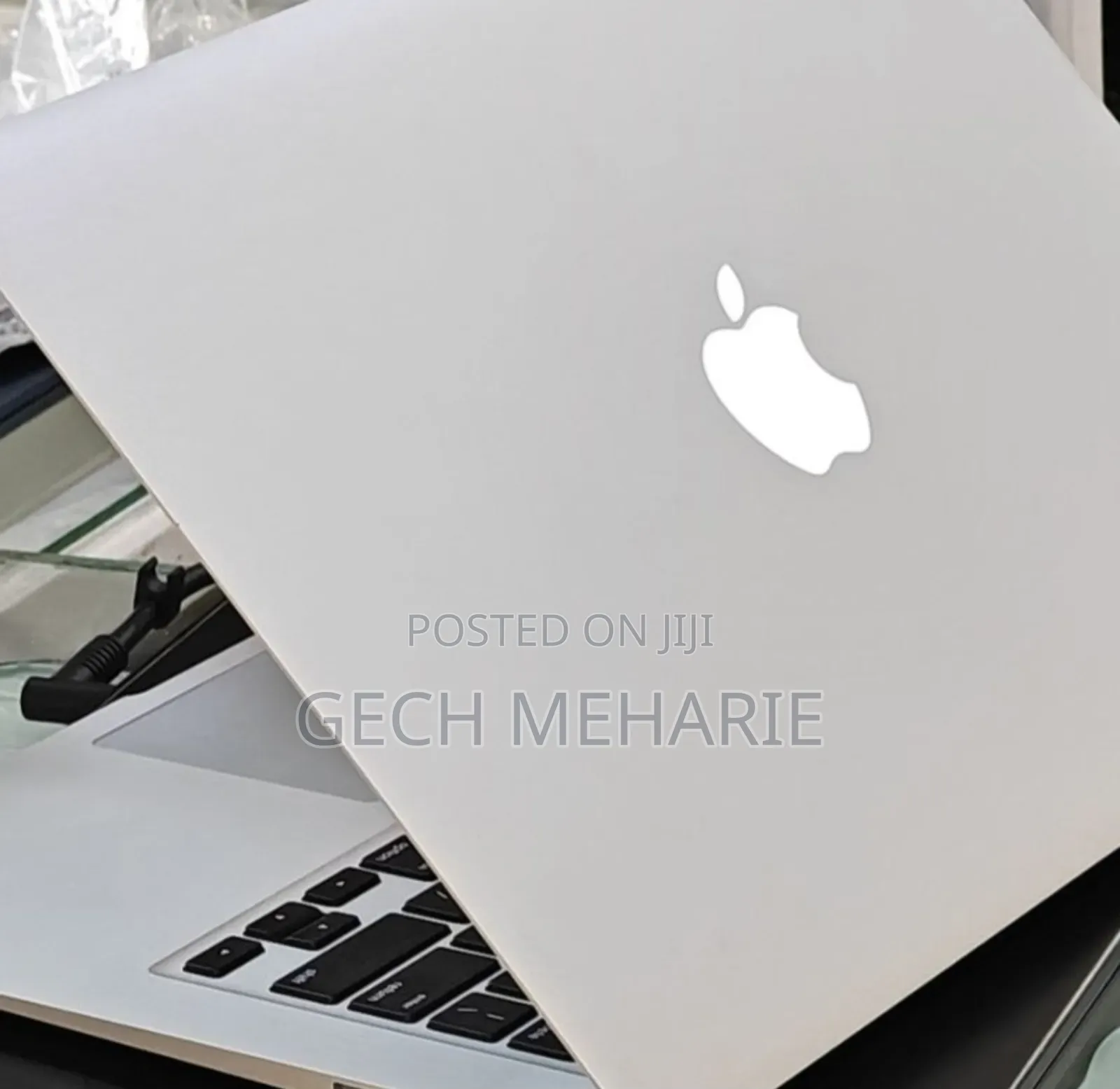 New Laptop Apple MacBook Air 2017 8GB Intel Core I7 SSD 512GB