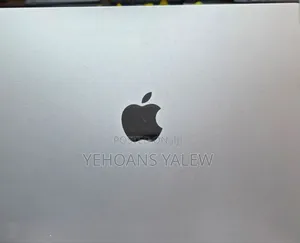 New Laptop Apple MacBook Air 2022 M2 16GB Apple M2 SSD 256GB