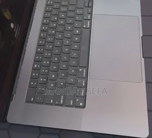 New Laptop Apple MacBook Pro 32GB Apple M4 Max SSD 1T