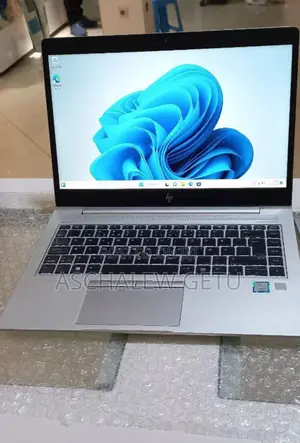 New Laptop HP EliteBook 840 G5 8GB Intel Core I5 SSD 256GB