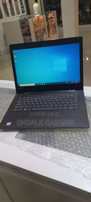 Laptop Lenovo Ideapad 3 4GB Intel Core I5 HDD 1T