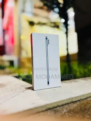 New Apple iPhone 17 256 GB