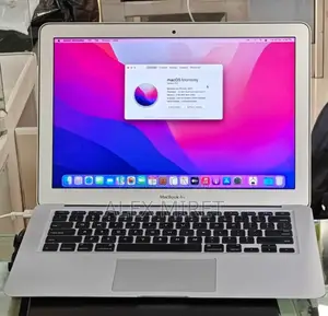 New Laptop Apple MacBook Air 2017 8GB Intel Core I7 SSD 512GB