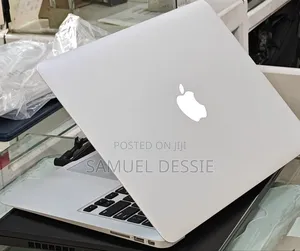 Laptop Apple MacBook Air 2017 8GB Intel Core I7 SSD 512GB