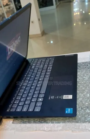New Laptop Lenovo Ideapad 3 8GB Intel Core i3 SSD 256GB