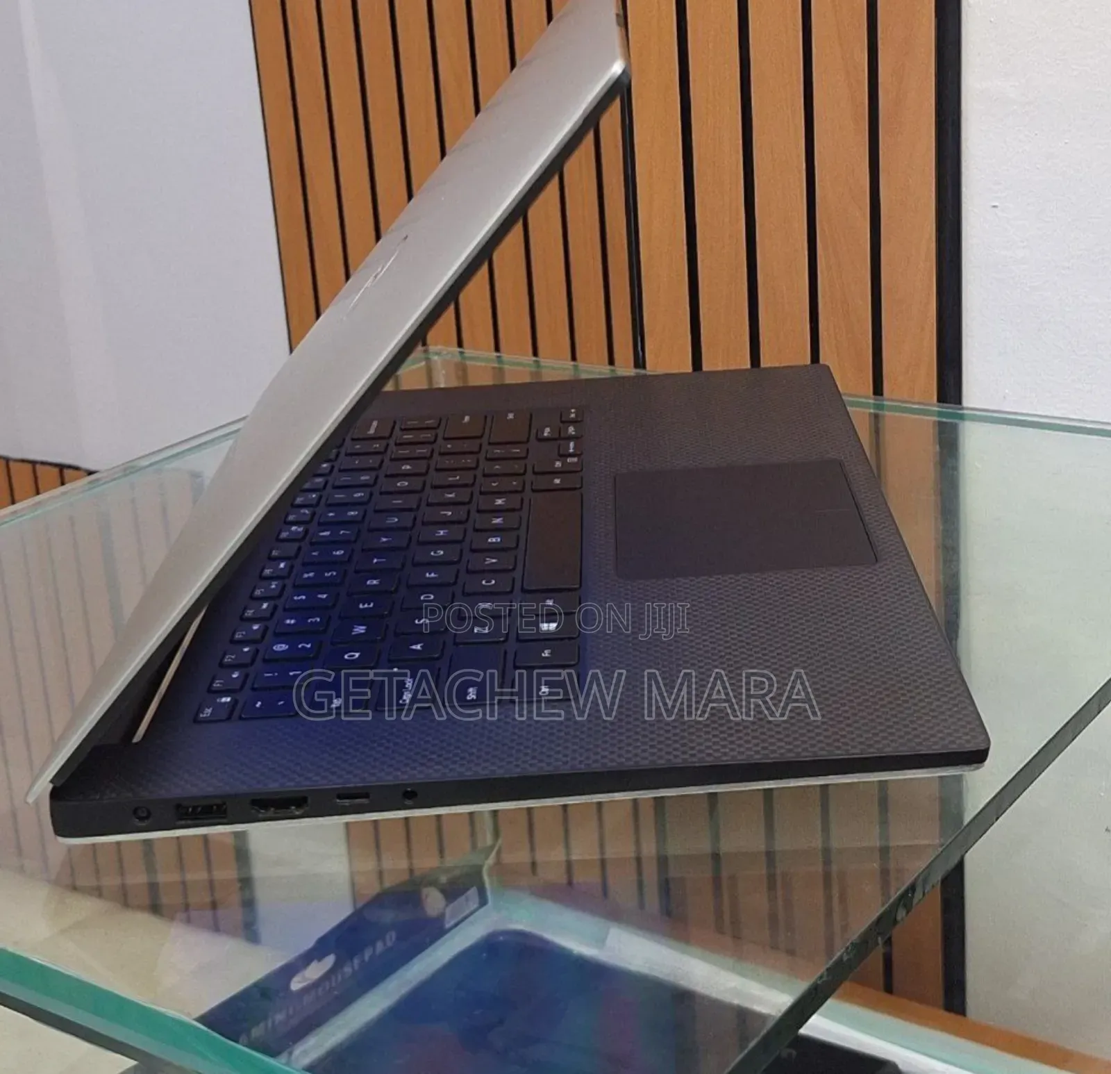 New Laptop Dell XPS 15 32GB Intel Core I9 SSD 1T
