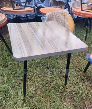 Cafe Dining Restaurant Table