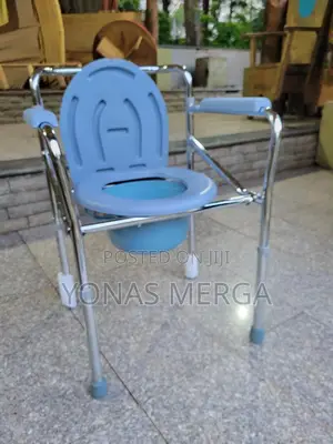 Potty Chair for Adults爁8bathroom Chair for Patient峰፷3-in-1
Potty