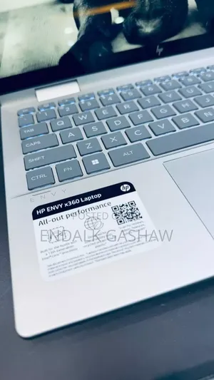 New Laptop HP Envy X360 16GB Intel Core I7 SSD 512GB