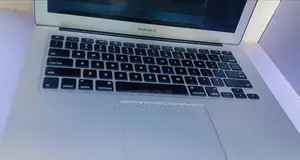 New Laptop Apple MacBook Air 2017 8GB Intel Core i5 SSD 128GB