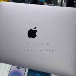 New Laptop Apple MacBook Air 2019 8GB Intel Core i5 SSD 128GB