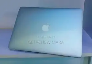 New Laptop Apple MacBook Pro 2017 8GB Intel Core I5 SSD 128GB