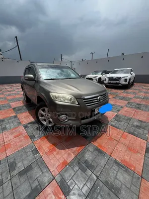 Toyota RAV4 2.5 2012 Brown