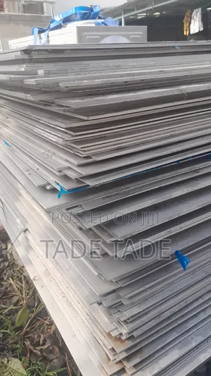 ለደንበኞቻችን 304 Grade Stianless Steel Lamera አቅርበናል።