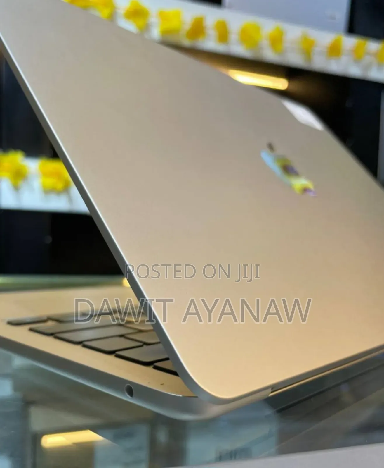 New Laptop Apple MacBook Air 2024 M3 13-Inch 16GB Apple M3 SSD 512GB