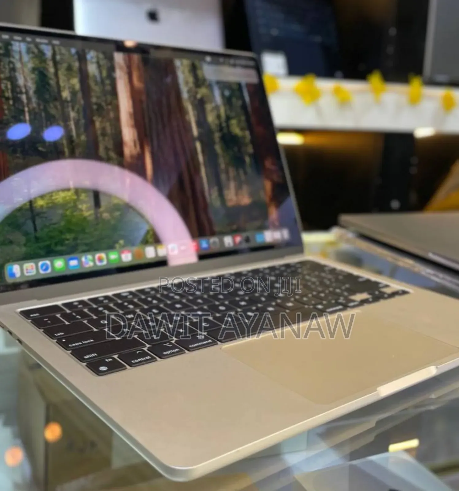 New Laptop Apple MacBook Air 2024 M3 13-Inch 16GB Apple M3 SSD 512GB