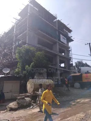1bdrm Apartment in ጃምቦ, Arada for sale