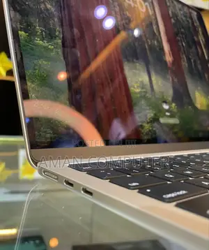 New Laptop Apple MacBook Air 2022 M2 8GB Apple M2 SSD 256GB