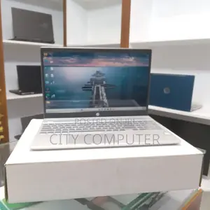 New Laptop Dell Inspiron 15 16GB Intel Core I7 SSD 512GB
