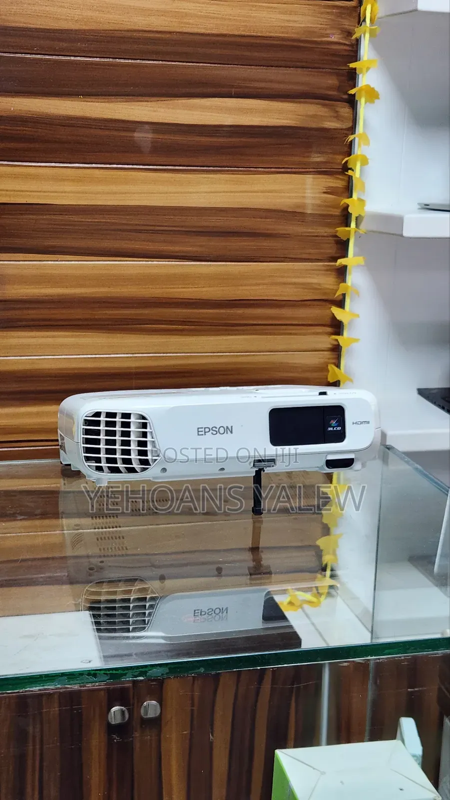 Eepson Projector Model Name: Eb-X18 With Bag Hardware Interface: