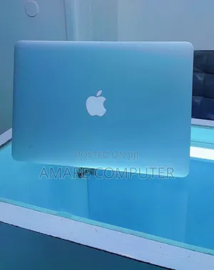 New Laptop Apple MacBook Air 2014 4GB Intel Core I5 SSD 256GB