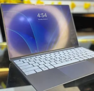 New Laptop Dell XPS 13 8GB Intel Core I5 SSD 512GB