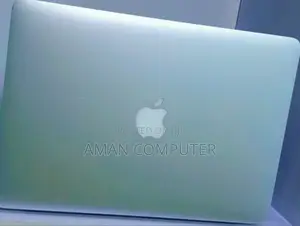 New Laptop Apple MacBook Pro 2017 8GB Intel Core I5 SSD 128GB