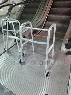 Walker Medical Almunium Walker軍人foldable Walker肺病natural Walking Frame