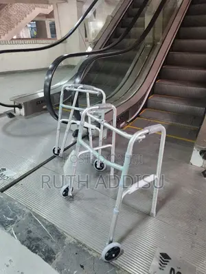 Walker Physiotherapy Orthopedic Walker輕易foldable Walker留意walker Safe