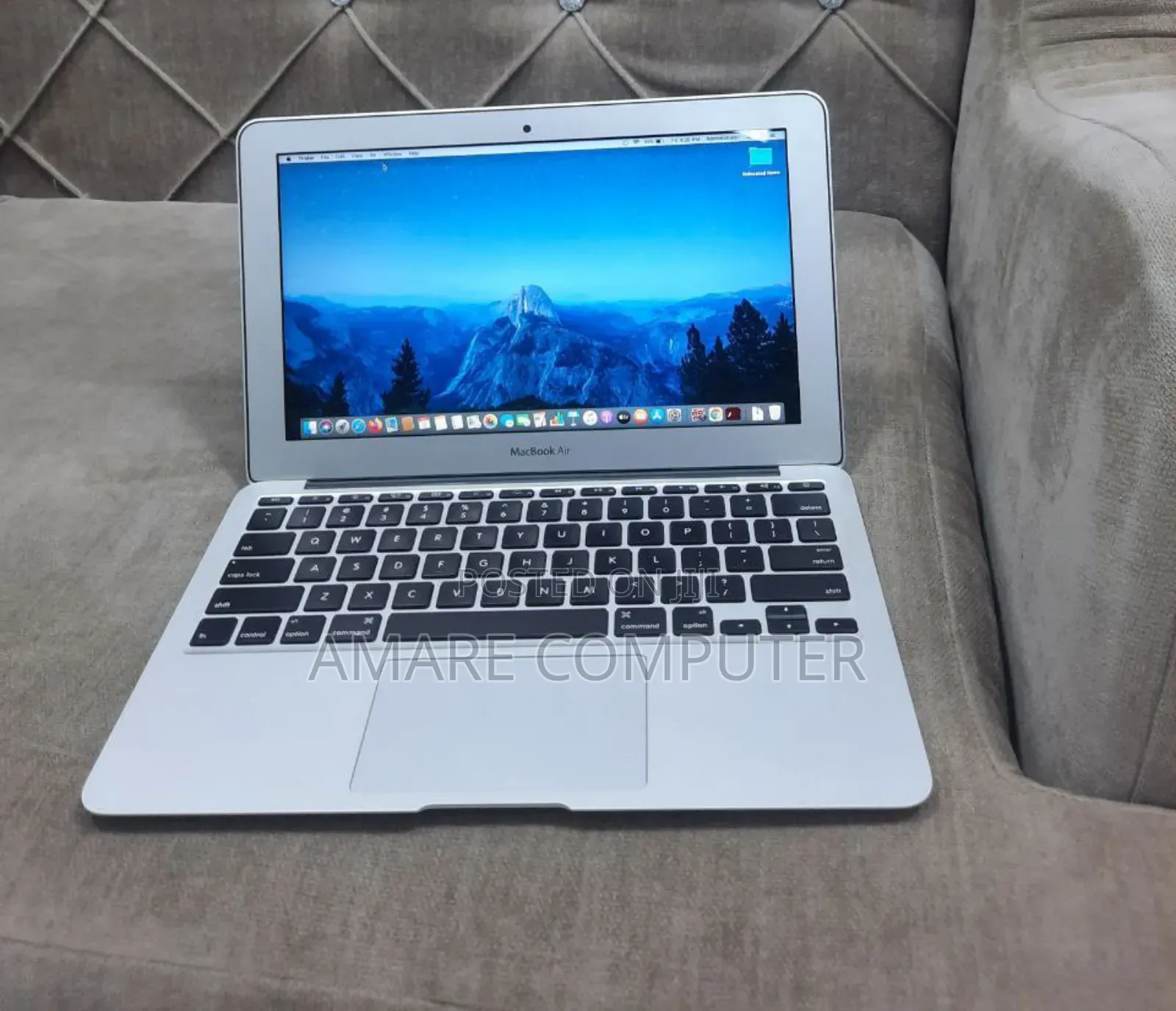 New Laptop Apple MacBook Air 2015 4GB Intel Core I5 SSD 128GB