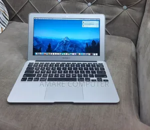 New Laptop Apple MacBook Air 2015 4GB Intel Core I5 SSD 128GB