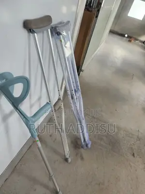 Axillary and Elbow Crutches Brand New腕骨axillary Crutches Medical