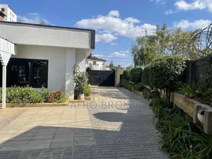 Furnished 8bdrm Villa in Meskel Floewer, Bole for sale