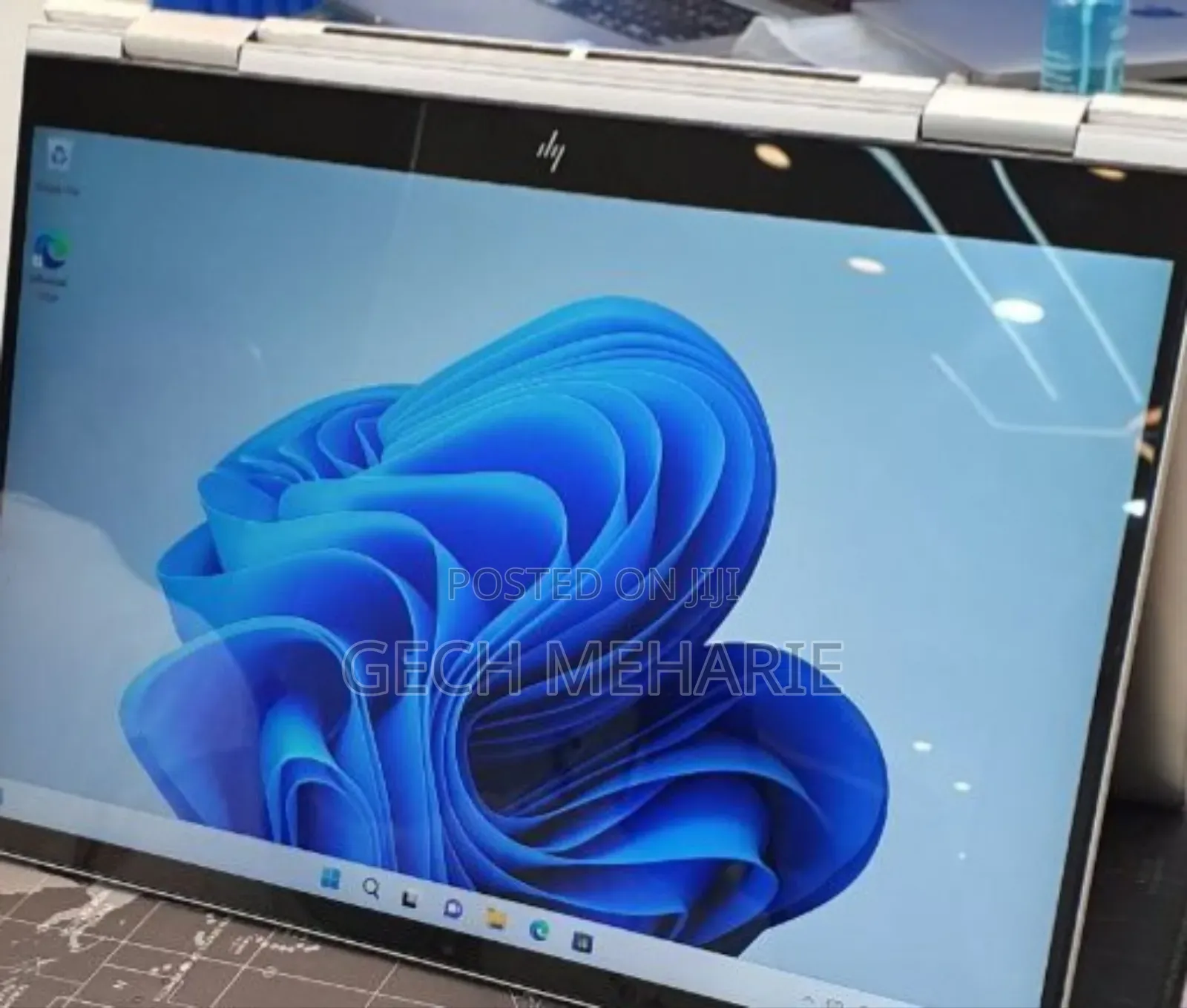 New Laptop HP Envy X360 8GB Intel Core I7 SSD 1T