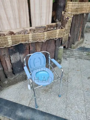 Toilet Chair and Shower Chair痛批ealderly Shower Chair Clinical Aid