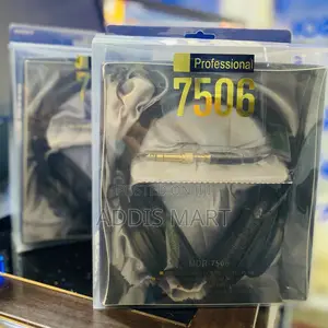 Sony 7506 MDR Stidio Headphones