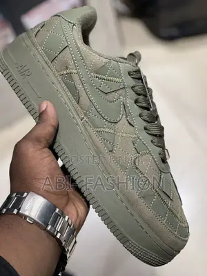 Nike Air Force Military Green