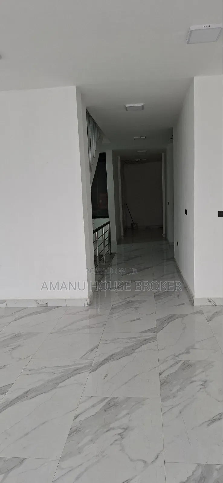 Office for Rent in Olopia Area 150sqm
With in Teraz
