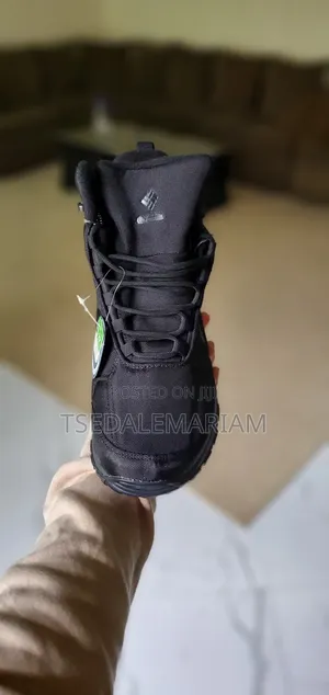 Black Columbia Shoes