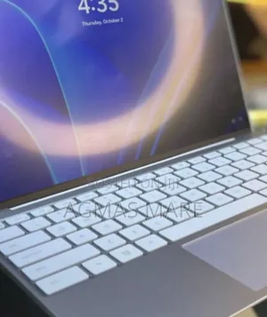 New Laptop Dell XPS 13 16GB Intel Core I7 SSD 512GB