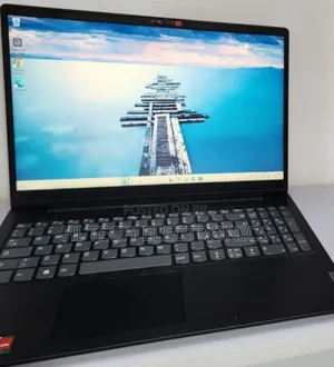 New Laptop Lenovo Ideapad V14 IGL 8GB AMD Ryzen 3 SSD 256GB