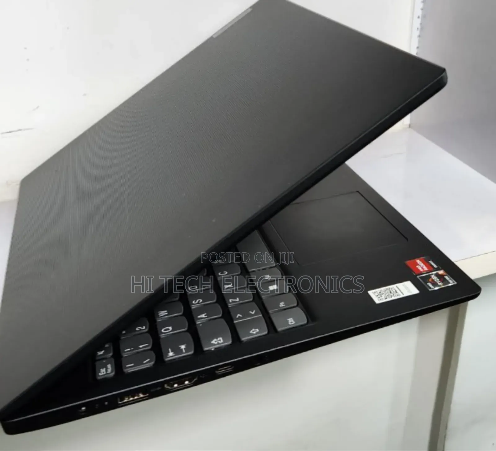 New Laptop Lenovo Ideapad V14 IGL 8GB AMD Ryzen 3 SSD 256GB